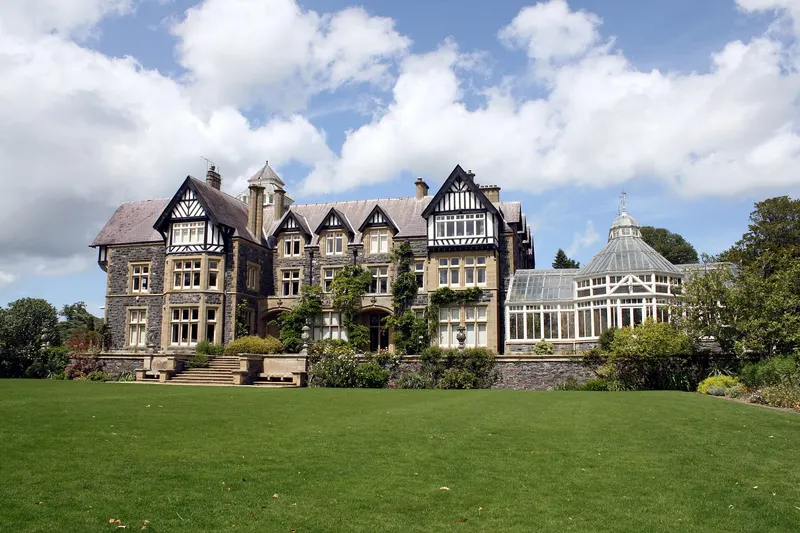 TradePro template preview